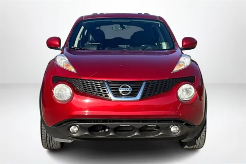 Photos of 2014 Nissan Juke SL for sale in Spring Lake, MI at Lakeside Automotive Group