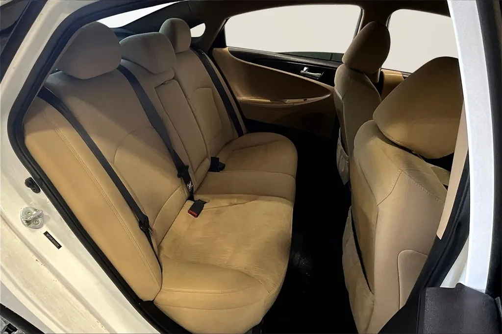 2013 Hyundai Sonata GLS photo 26