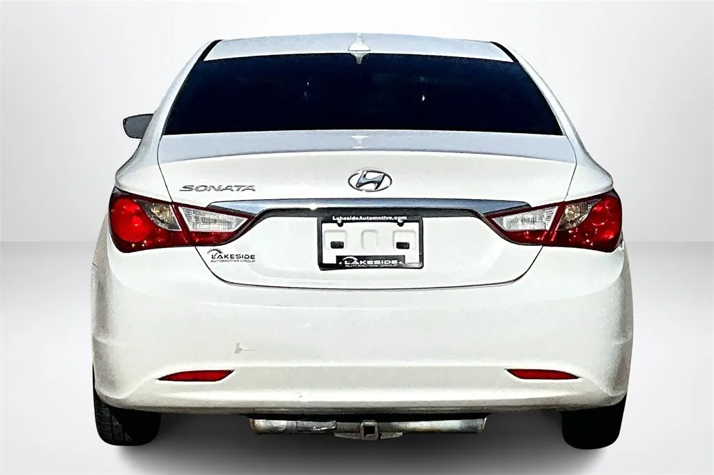 2013 Hyundai Sonata GLS photo 21