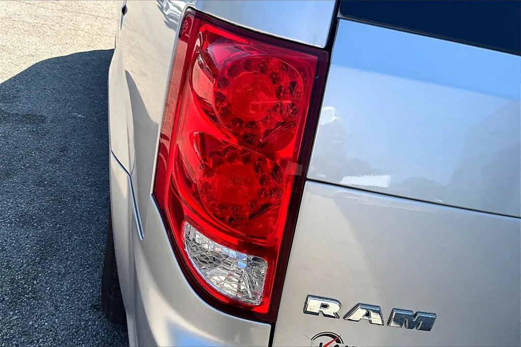 2012 Ram C/V Tradesman Van photo 14