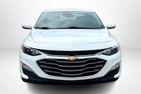 Photos of 2020 Chevrolet Malibu LT for sale in Spring Lake, MI at Lakeside Automotive Group