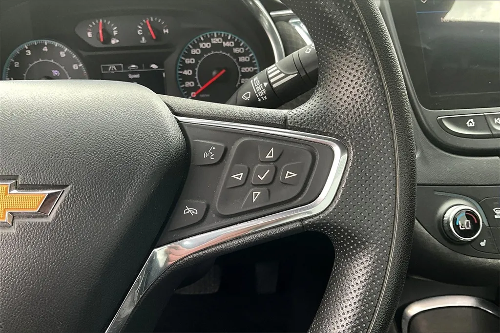 2020 Chevrolet Malibu 1LT photo 25
