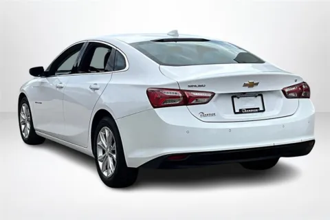 More photos of 2020 Chevrolet Malibu LT at Lakeside Automotive Group, MI