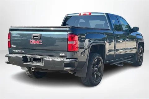 More photos of 2017 GMC Sierra 1500 SLE at Lakeside Automotive Group, MI