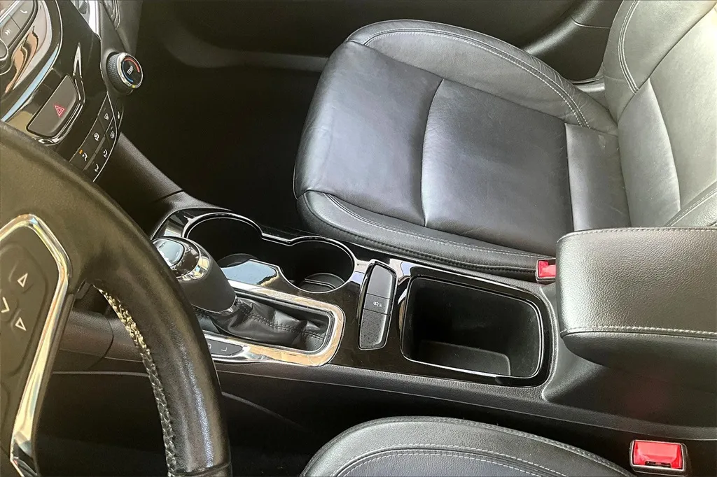 2018 Chevrolet Cruze Premier photo 24
