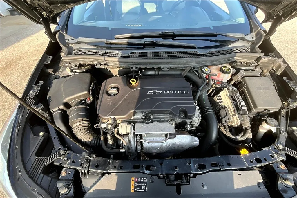 2018 Chevrolet Cruze Premier photo 9