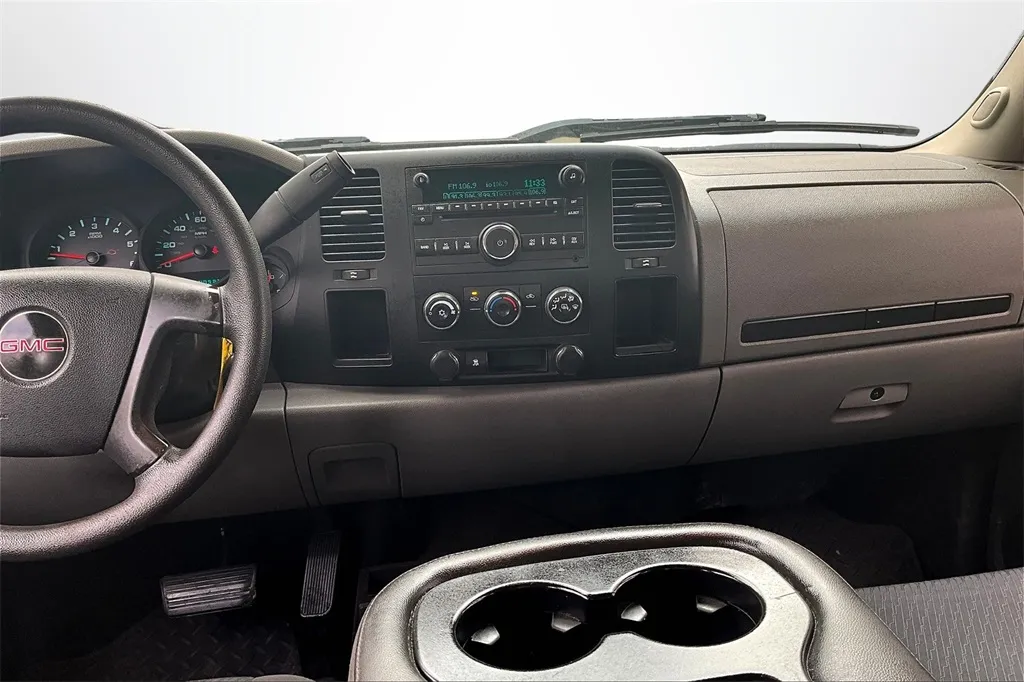2011 Gmc Sierra 1500 SL photo 4