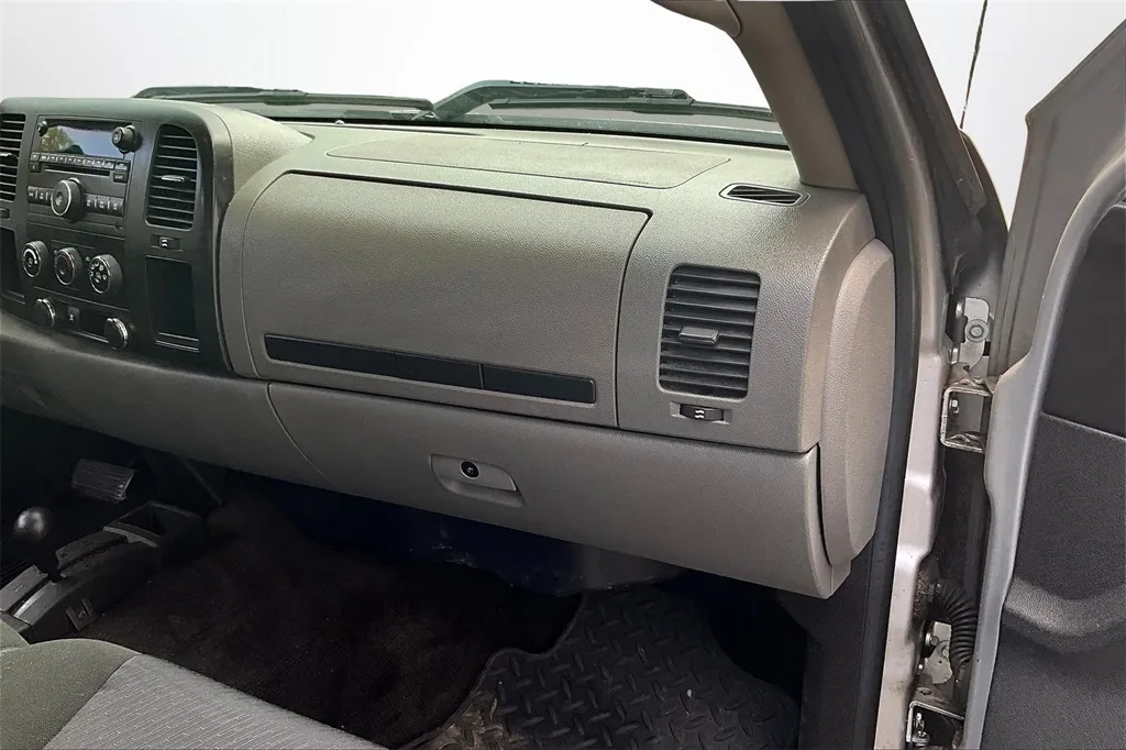 2011 Gmc Sierra 1500 SL photo 7