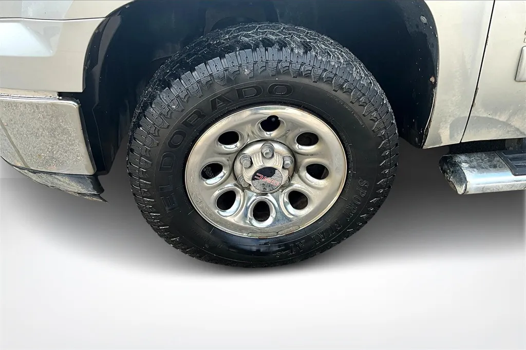 2011 Gmc Sierra 1500 SL photo 19