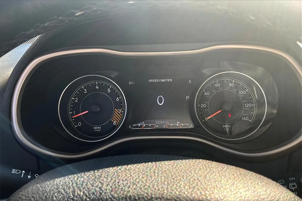 2016 Jeep Cherokee Limited photo 5