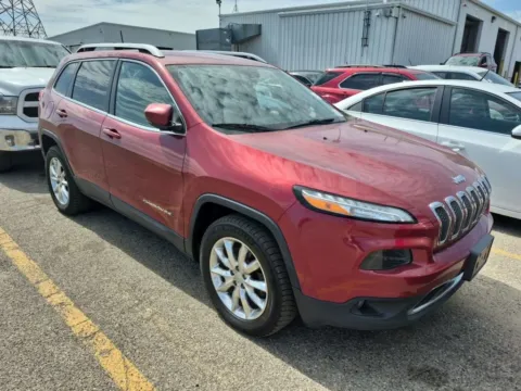 Photos of 2016 Jeep Cherokee Limited for sale in Spring Lake, MI at Lakeside Automotive Group
