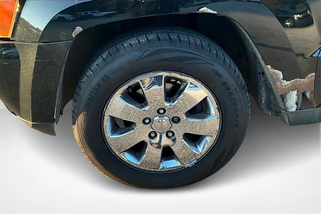 2008 Jeep Grand Cherokee Laredo photo 22