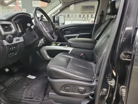 More photos of 2017 Nissan Titan PRO-4X at Lakeside Automotive Group, MI