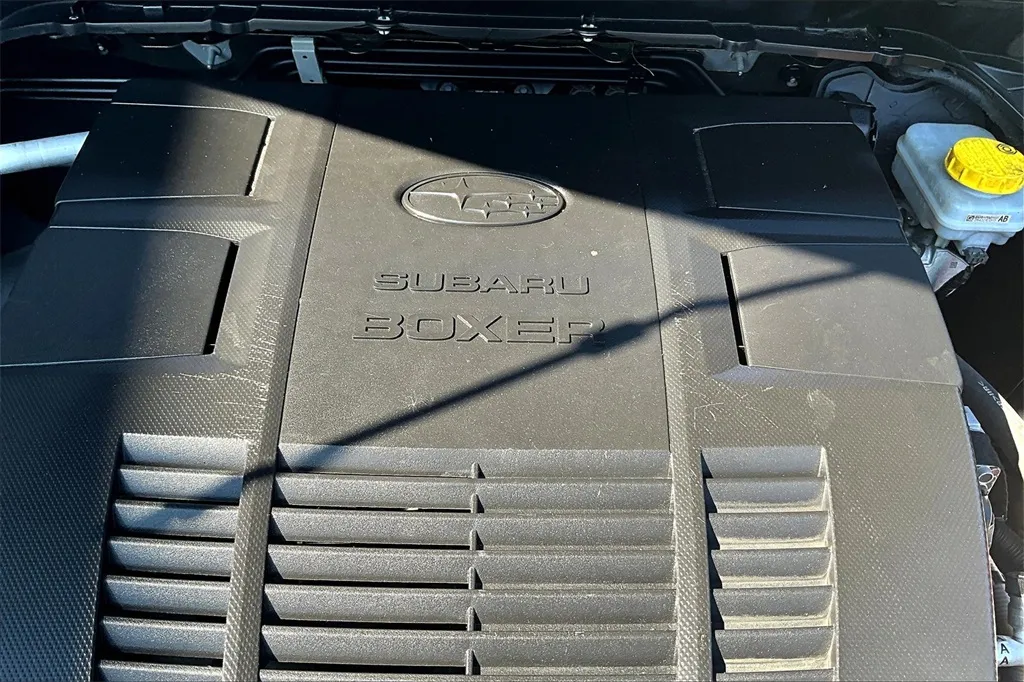2022 Subaru Forester Premium photo 10