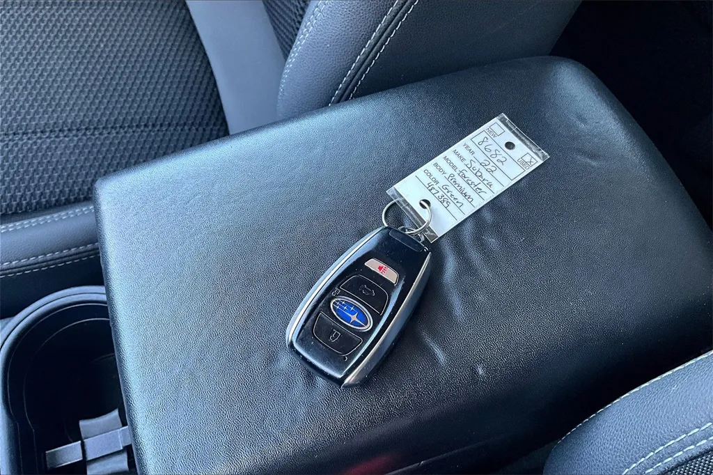 2022 Subaru Forester Premium photo 23