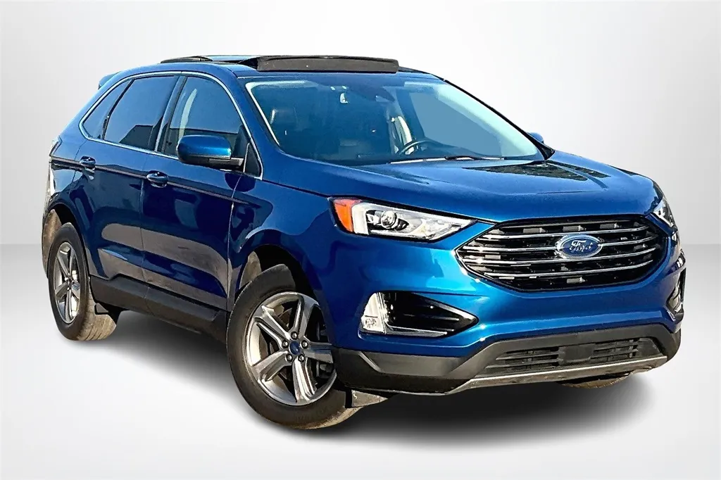 2022 Ford Edge SEL photo 21