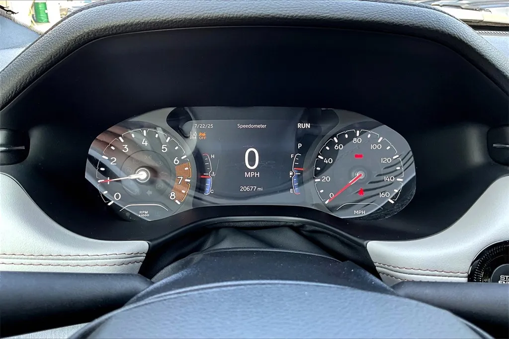 2023 Jeep Compass Limited photo 5