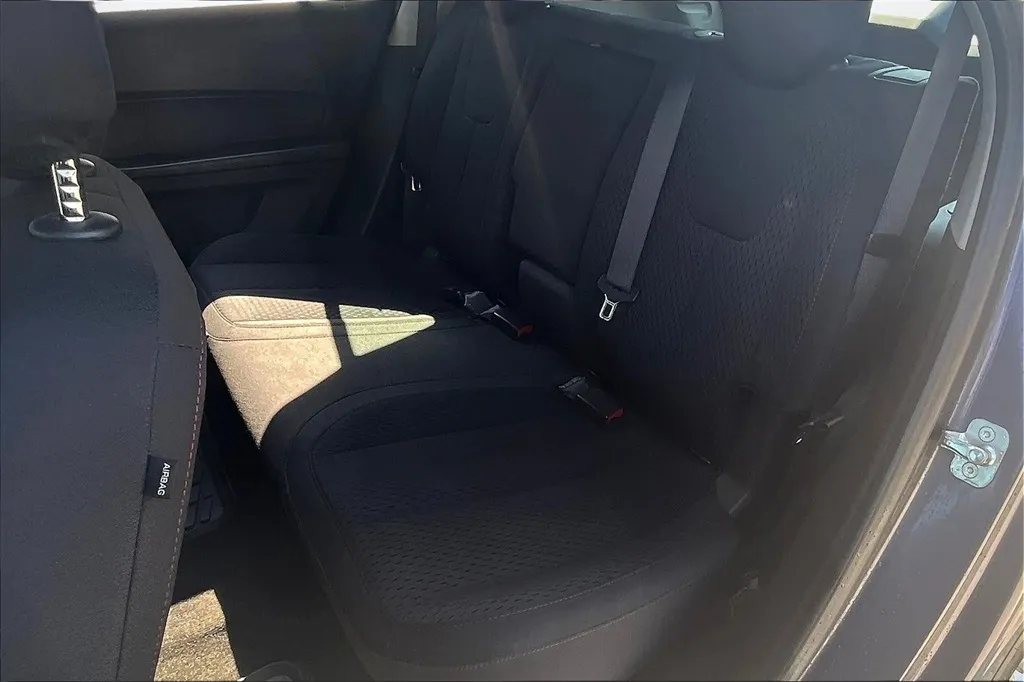 2014 Chevrolet Equinox LS photo 17