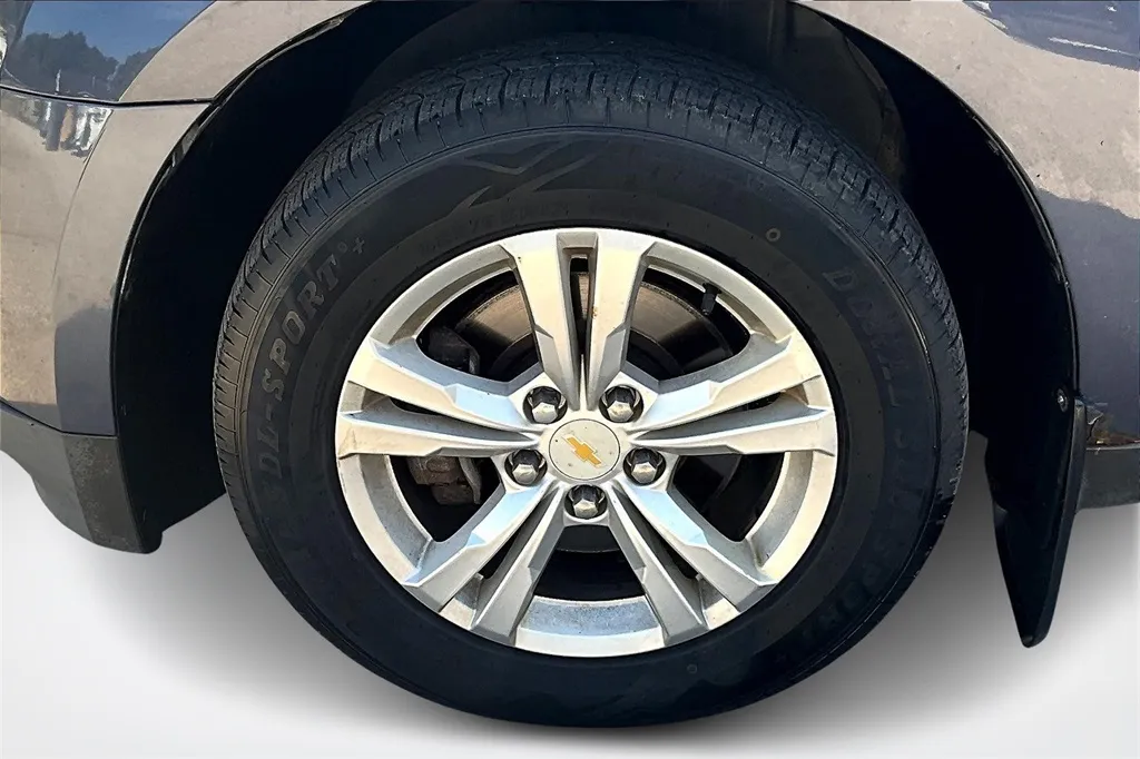 2014 Chevrolet Equinox LS photo 30