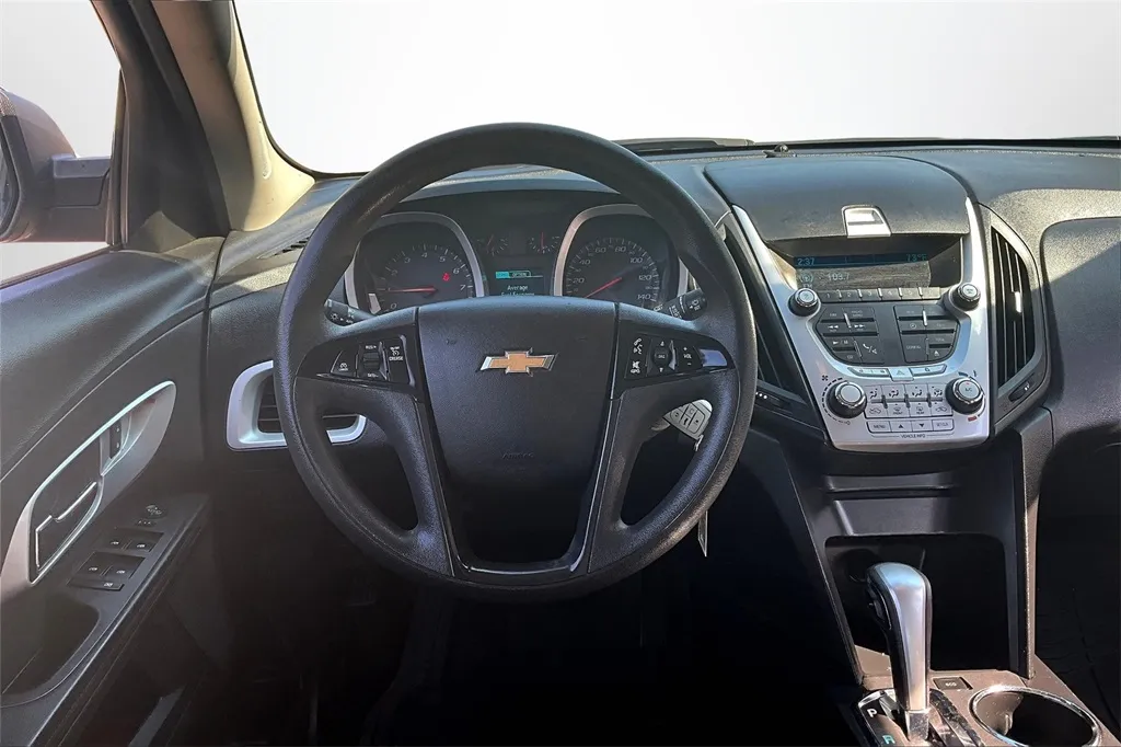 2014 Chevrolet Equinox LS photo 14