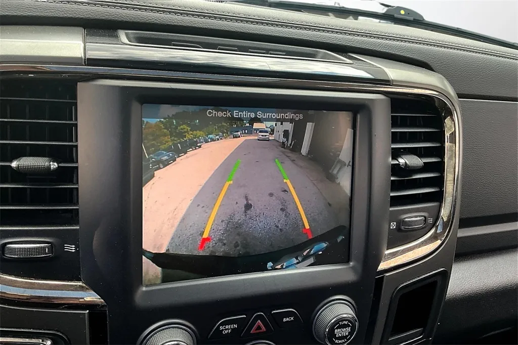 2015 Ram 1500 Sport photo 25