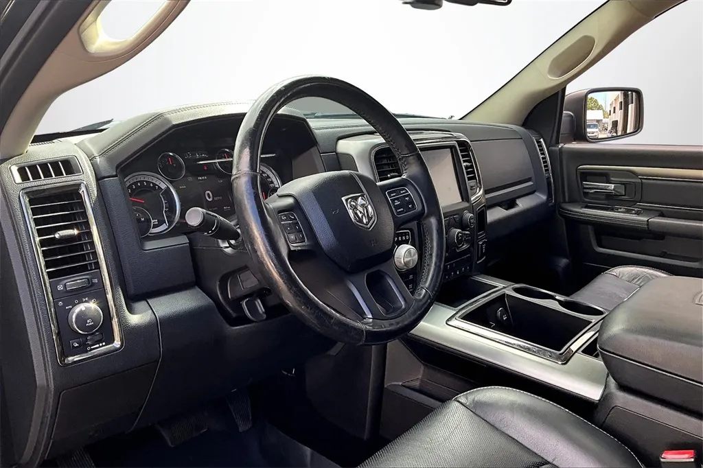2015 Ram 1500 Sport photo 15