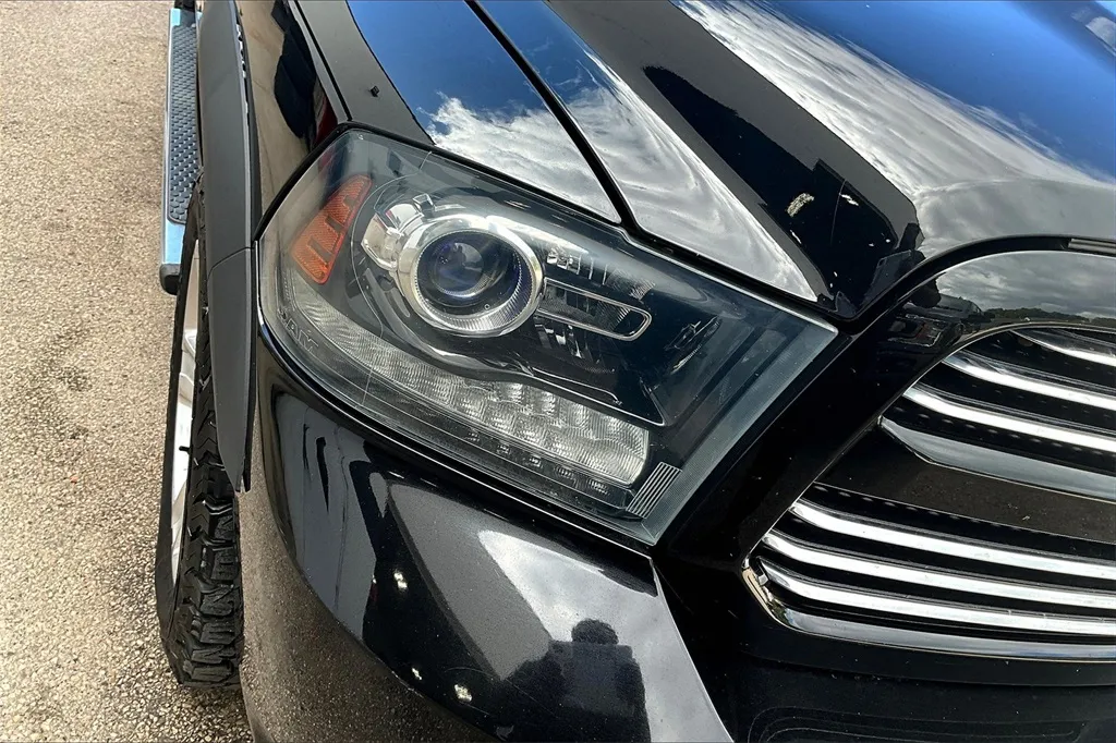 2015 Ram 1500 Sport photo 19