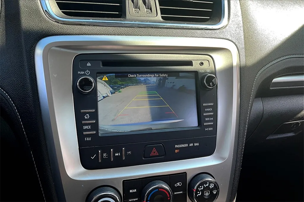2015 Gmc Acadia SLE photo 15