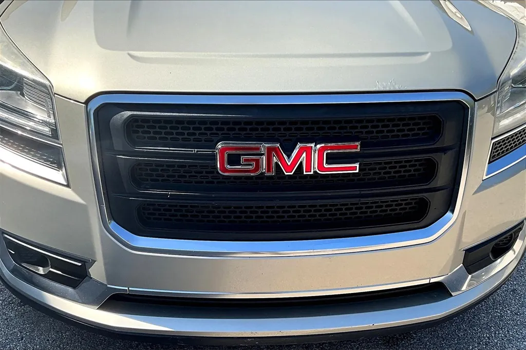 2015 Gmc Acadia SLE photo 10
