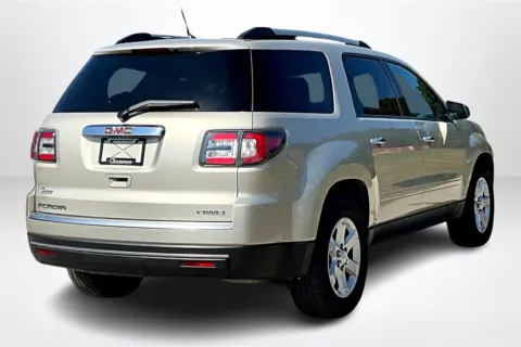 More photos of 2015 GMC Acadia SLE-2 at Lakeside Automotive Group, MI