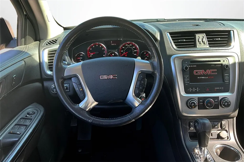 2015 Gmc Acadia SLE photo 13