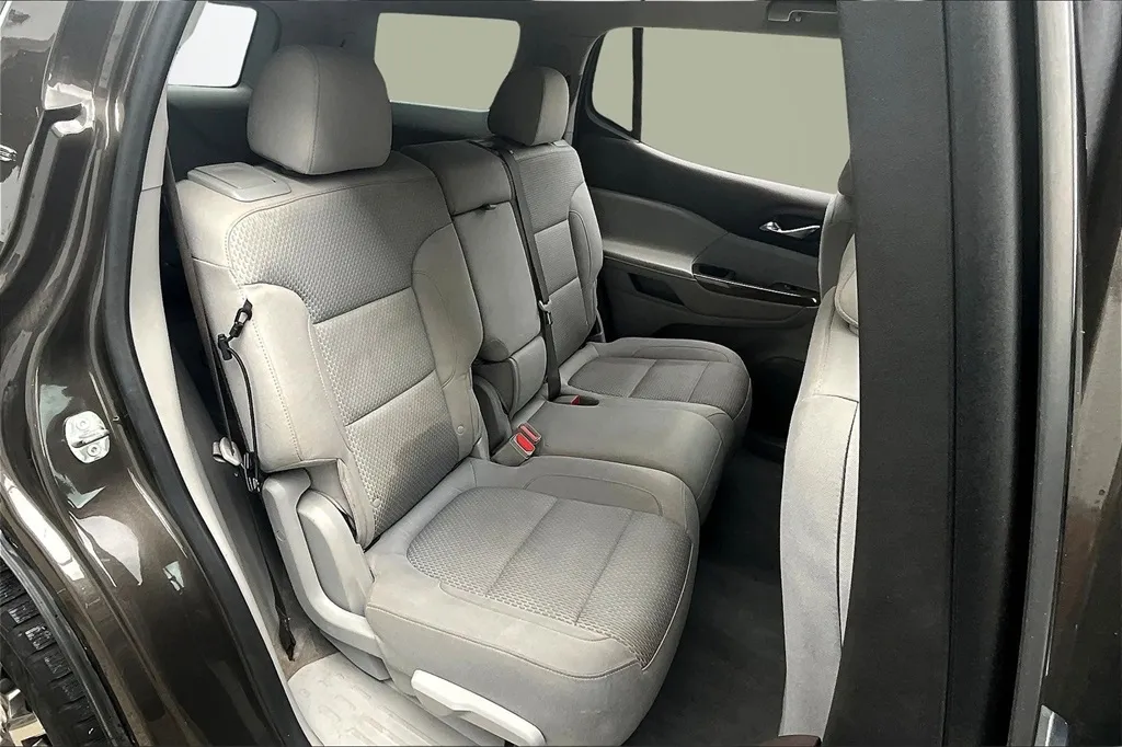 2020 Gmc Acadia SLE photo 9
