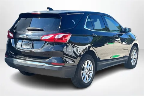 More photos of 2019 Chevrolet Equinox LT at Lakeside Automotive Group, MI
