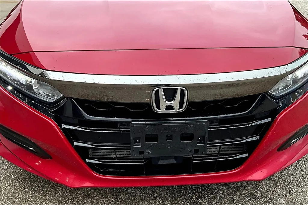 2018 Honda Accord Sport photo 30