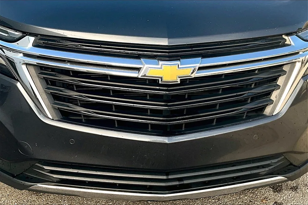 2022 Chevrolet Equinox LT photo 10