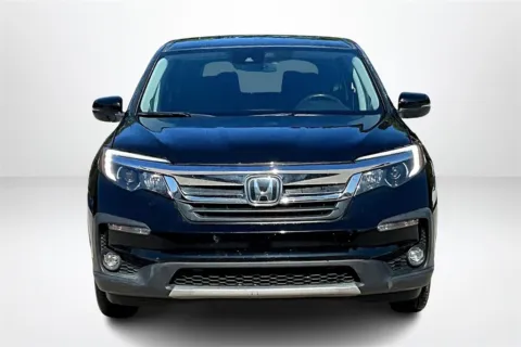 Photos of 2020 Honda Pilot EX-L for sale in Spring Lake, MI at Lakeside Automotive Group