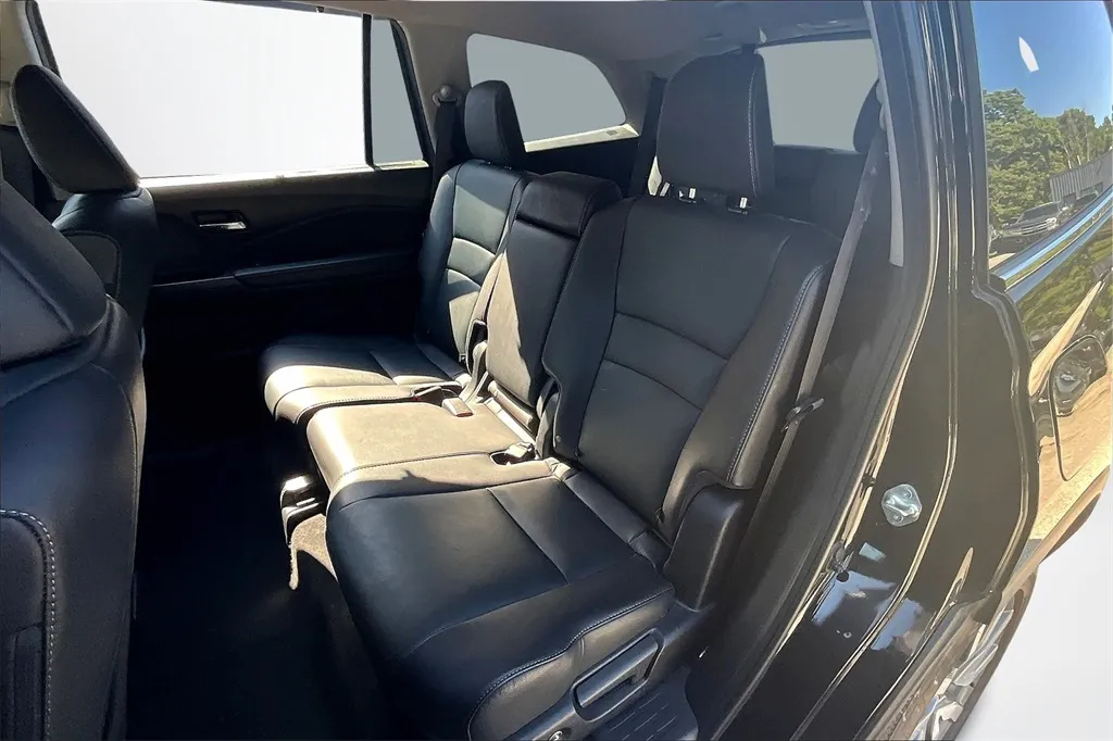 2020 Honda Pilot EX-L photo 7