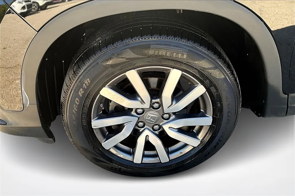 2020 Honda Pilot EX-L photo 11