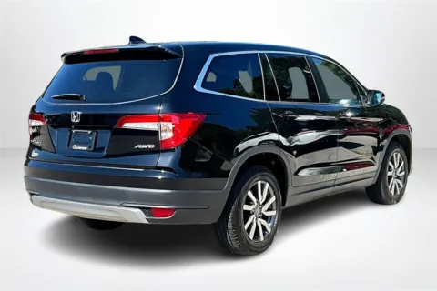More photos of 2020 Honda Pilot EX-L at Lakeside Automotive Group, MI