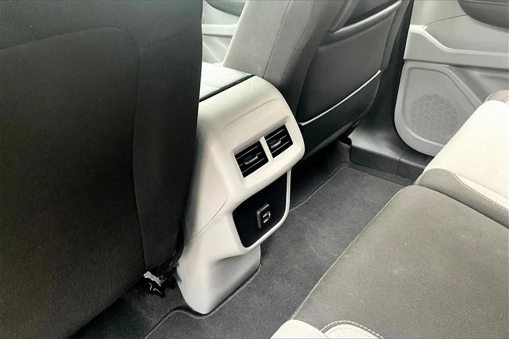 2023 Gmc Terrain SLE photo 4