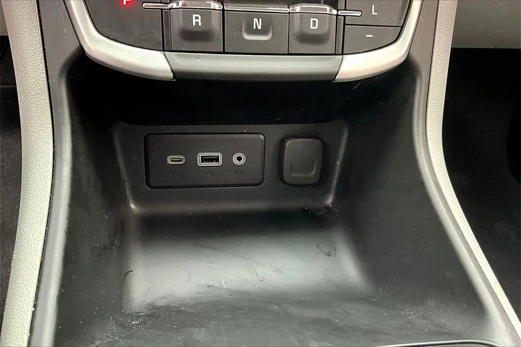 2023 Gmc Terrain SLE photo 6