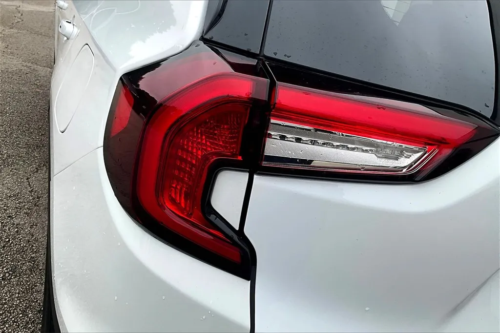 2023 Gmc Terrain SLE photo 19