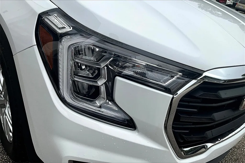 2023 Gmc Terrain SLE photo 10