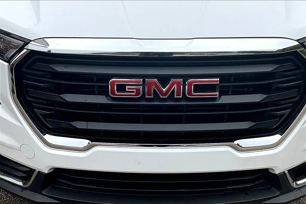 2023 Gmc Terrain SLE photo 22