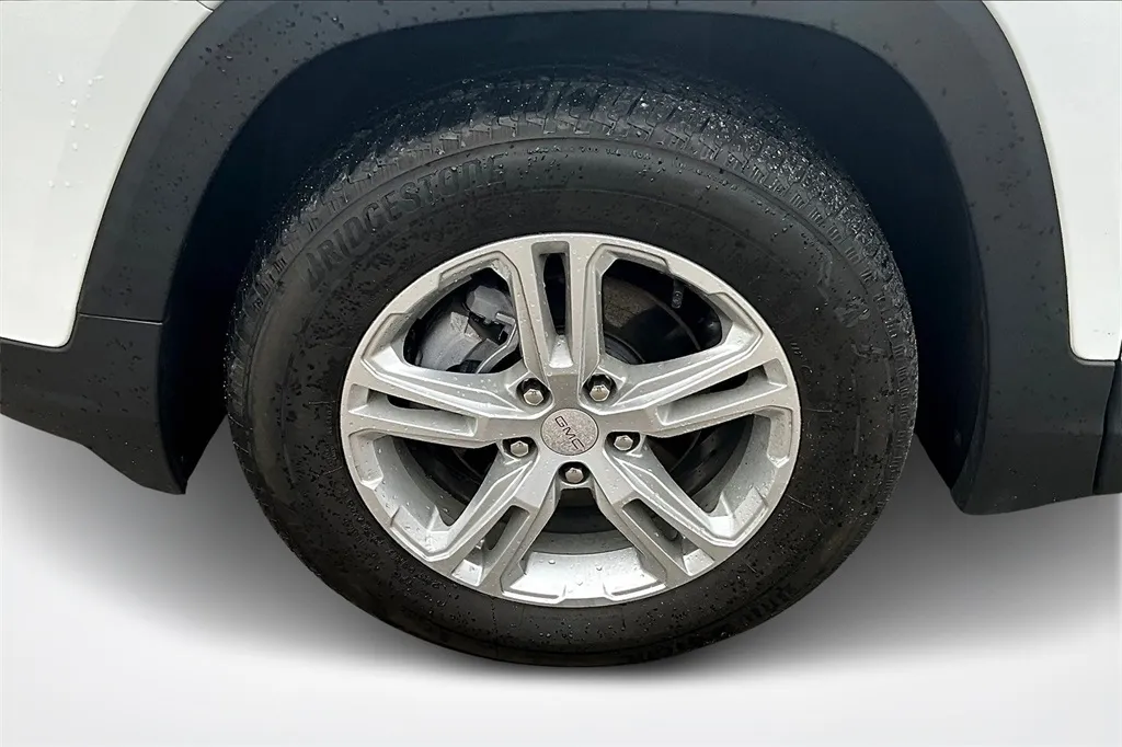 2023 Gmc Terrain SLE photo 32
