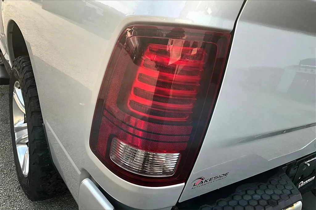 2016 Ram 1500 Sport photo 19