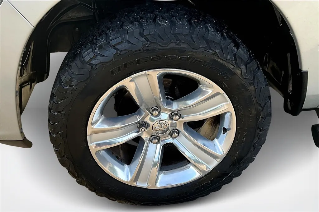 2016 Ram 1500 Sport photo 32