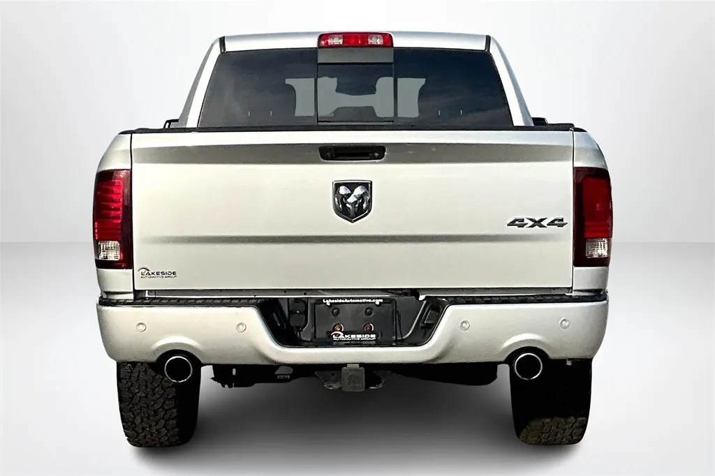 2016 Ram 1500 Sport photo 24