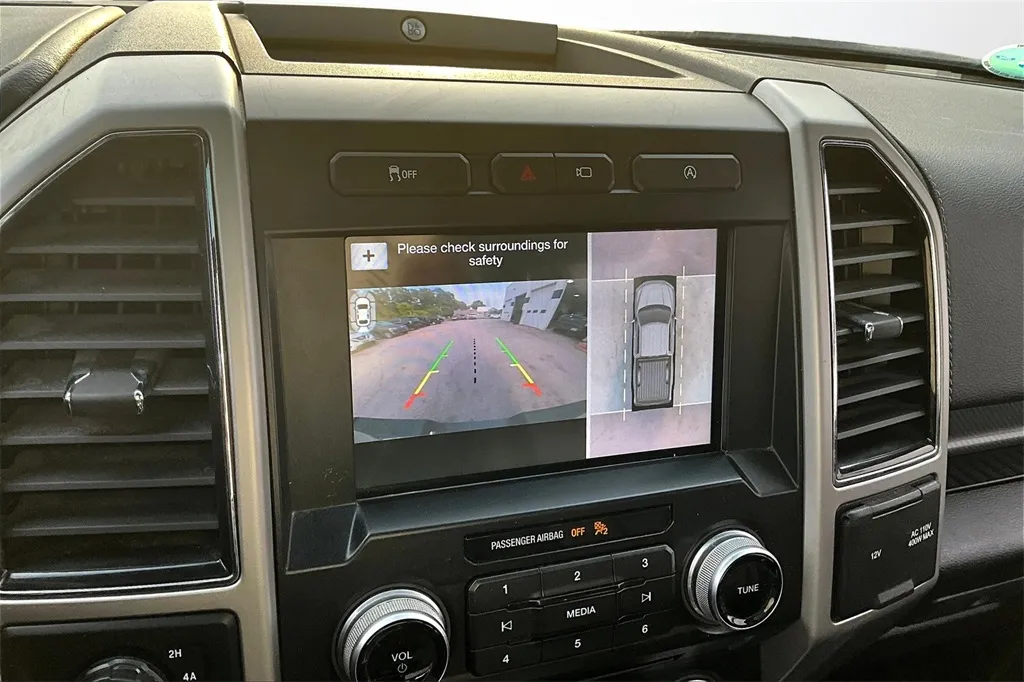 2018 Ford F-150 Lariat photo 15