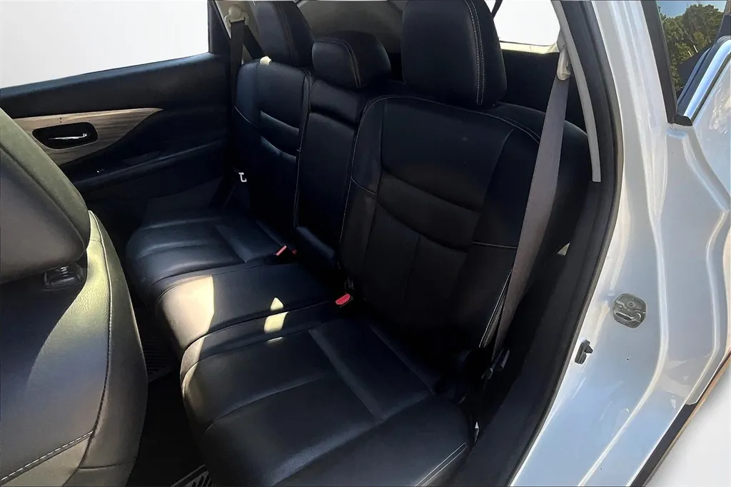 2017 Nissan Murano photo 26